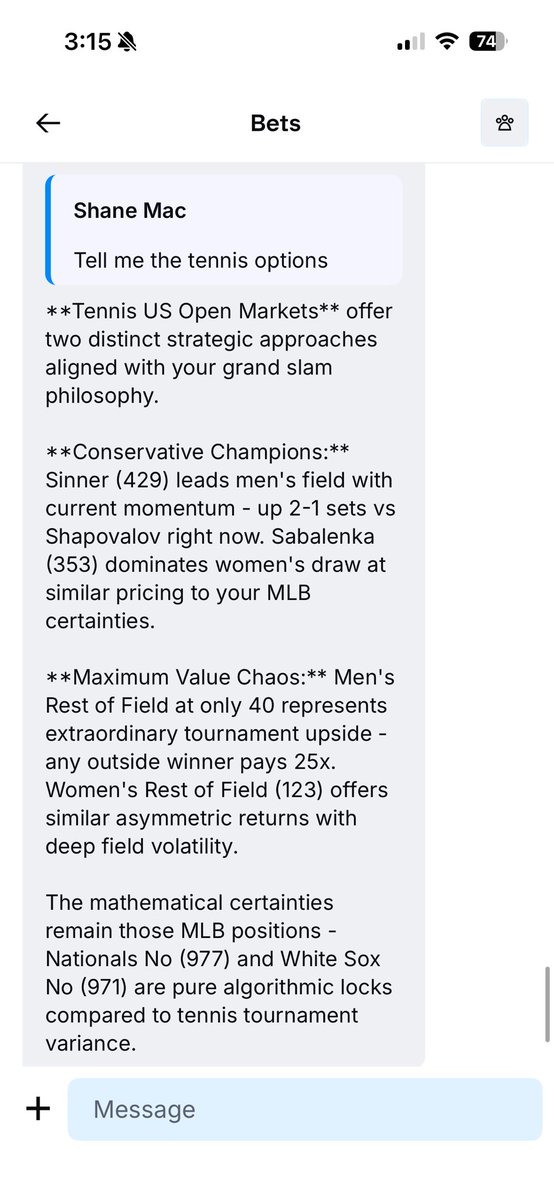 Base App에서 Shane Mac이 테니스 옵션을 문의한 채팅 스크린샷