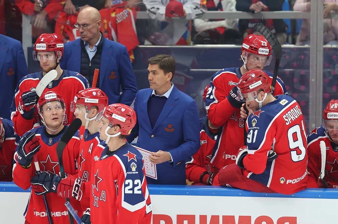 FaceOffNL's tweet image. CSKA Moskou – Shanghai Dragons 4–2 (Mayor’s Cup) ✅
🥅Yaroslav Yapparov met de opener
🏒Daniel Sprong-assist bij 2–0 powerplay 
face-off.nl/2025/08/30/csk…