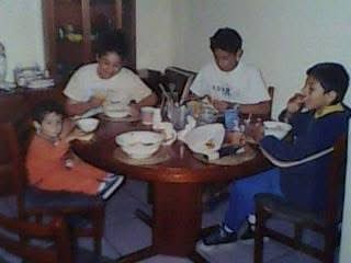 faberburgos's tweet image. Incluso no hay muchas diferencias entre el Faber que alguna vez fue niño… #SERASpace