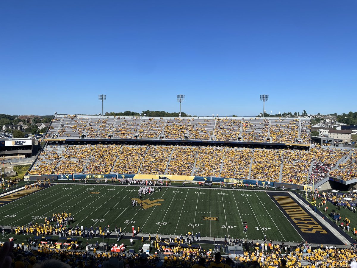 Where are the crowd apologizers?