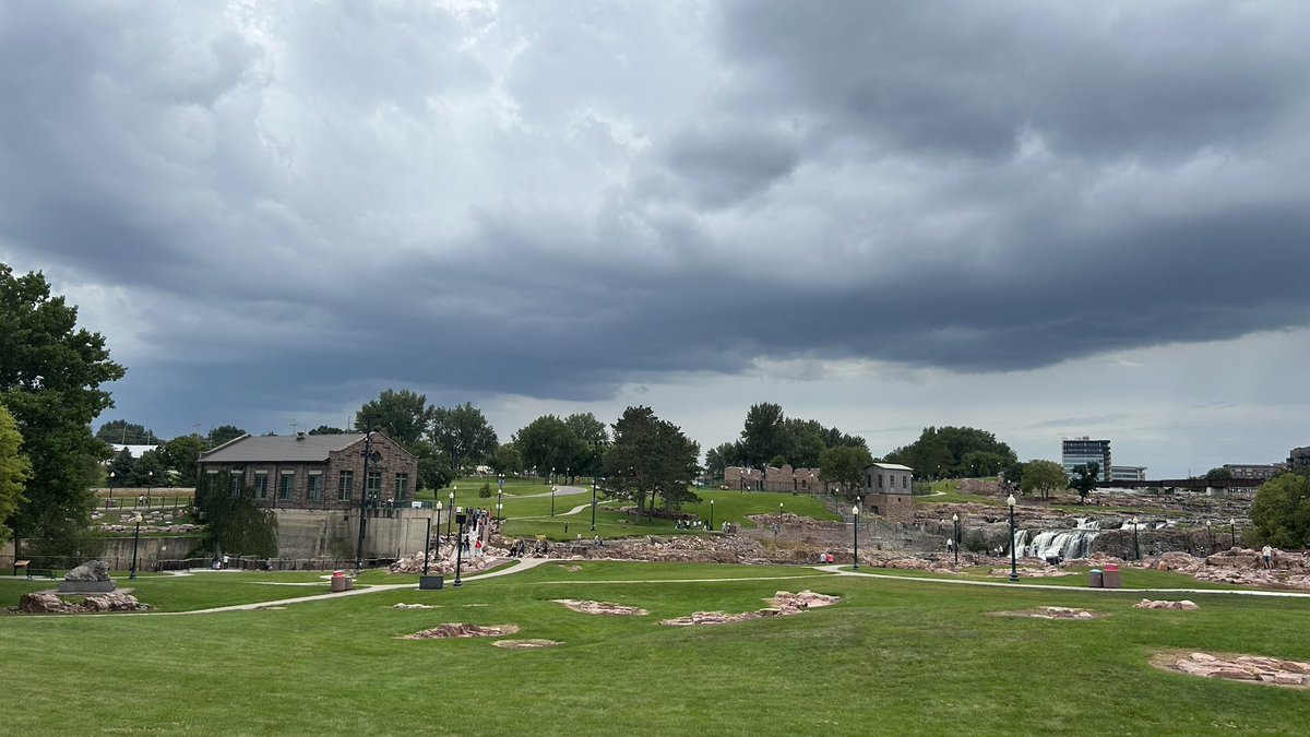 A look at Falls Park in Sioux Falls. 3:30 PM Saturday, August 30, 2025 #sdwx <a href="/NWSSiouxFalls/">NWS Sioux Falls</a>