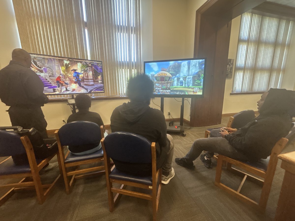 East Cleveland Public Library tweet media