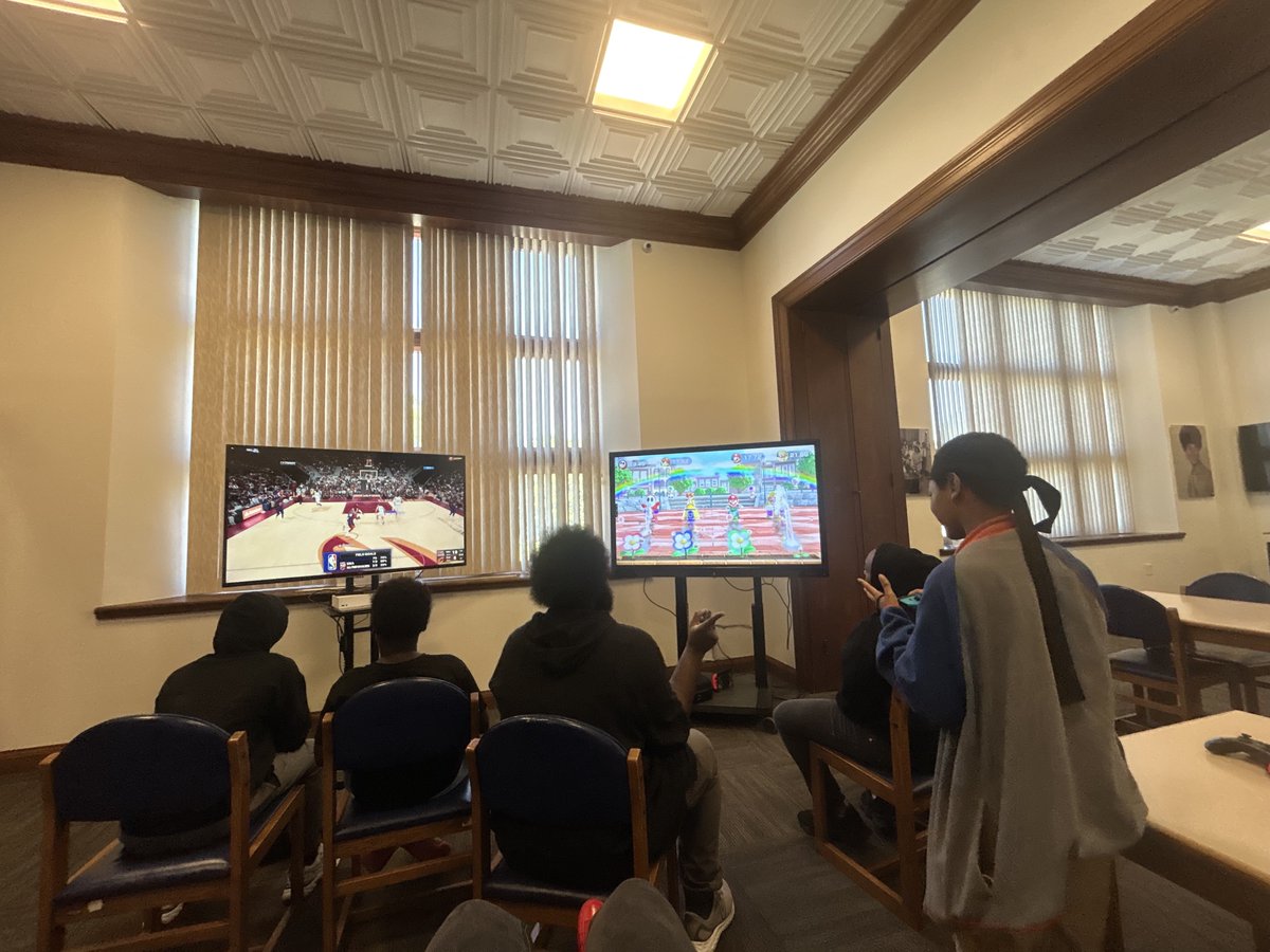 East Cleveland Public Library tweet media