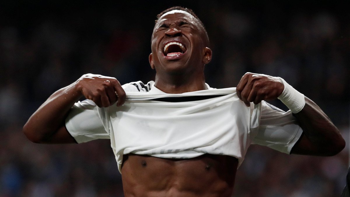 Atom_RM's tweet image. Burlas e insultos. Se levantó y nos dio todo. Le hicieron daño donde más le dolía. Se va a levantar.

Hay gente que ha querido deshacerse de un chaval que llegó con 18 años y se ha sobrepuesto a todas las adversidades.

Cuánto os queda por mamar.