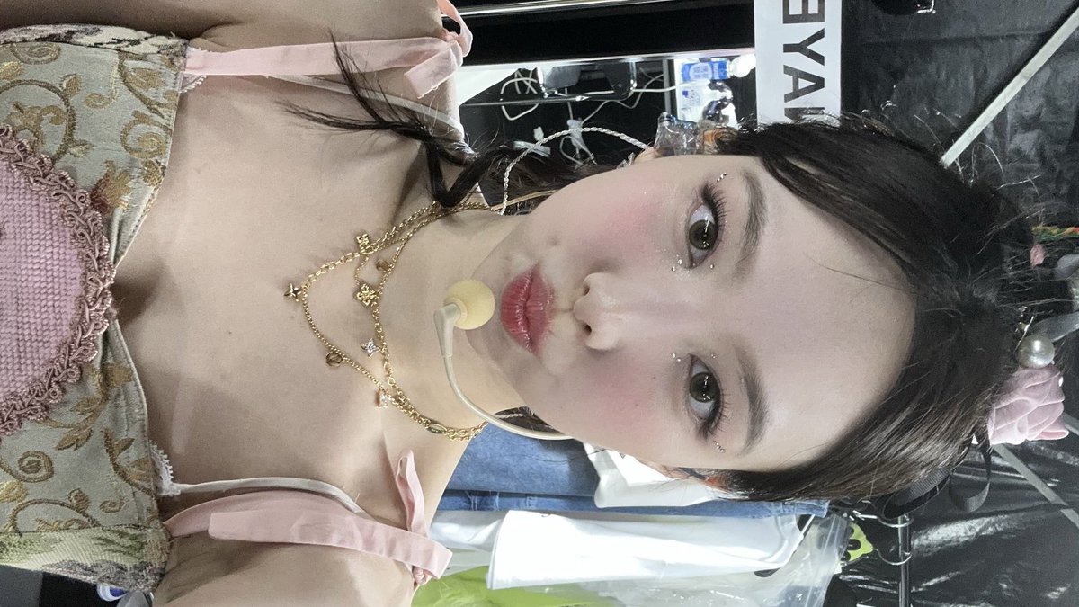imnayeonarchive's tweet photo. https://t.co/tjLQvEA6Ah