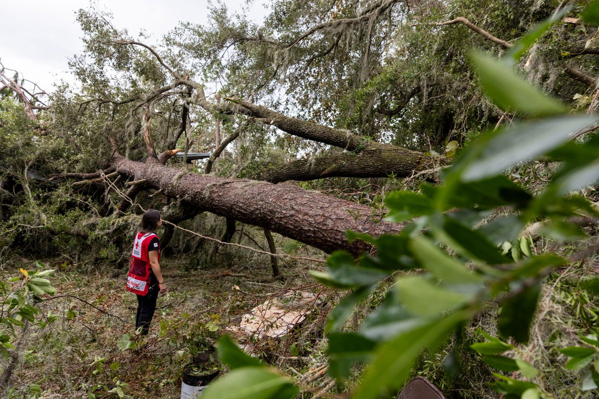 #OnThisDay: Two years ago, Idalia made landfall in FL as a Cat 3 hurricane in the Big Bend area, bringing dangerous storm surge and strong winds that downed powerlines and uprooted trees. This #LaborDayWeekend, make time to prepare for peak season. 
Tips: RedCross.org/Hurricane.
