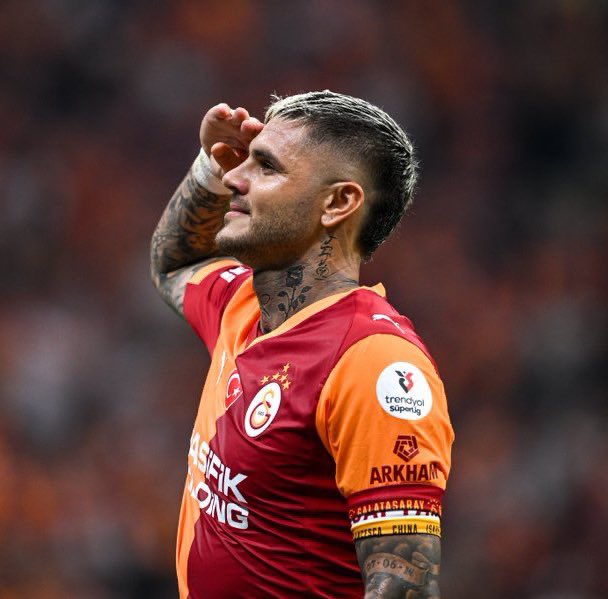 ultrAslan tweet media