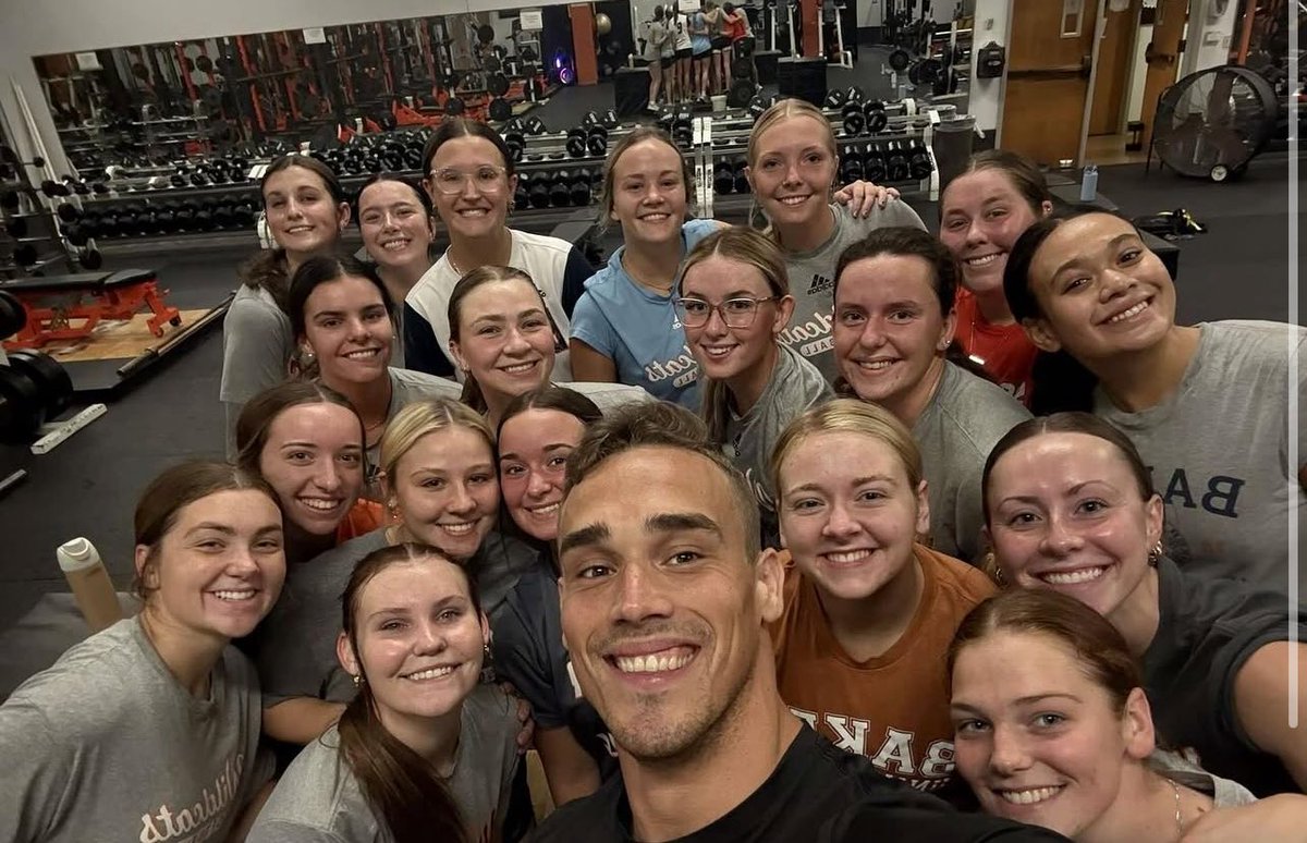 Baker University Softball tweet media
