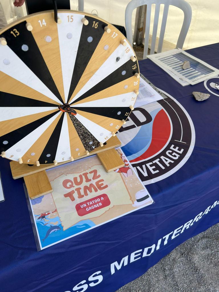 Premarmed's tweet photo. 🌊 La @Premarmed et le #CROSSMED viennent à votre rencontre au #DeltaFestival à @marseille pour la campagne #CSLNP :
✅ Conseils sécurité
✅ Quiz interactif
✅ Bons réflexes en mer
Parce qu’on peut aussi mêler festivités et prévention !⚓
#SécuritéEnMer #Prévention #Méditerranée https://t.co/EWNT6rPMuv