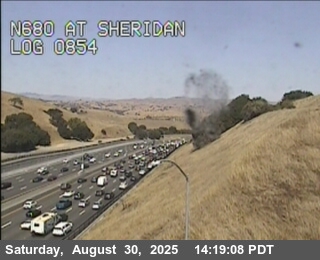 KCBSAMFMTraffic's tweet photo. #KCBStraffic The #SunolGrade is really jammed this afternoon. No accidents to report but it's nearly stopped from Mission Blvd on #Interstate680 northbound until Sunol Blvd.
Image via #Caltrans https://t.co/GejdupjjN2