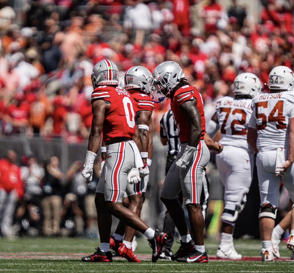 Sonny Styles and Arvell Reese against Texas:

- 14 total tackles
- 6 solo tackles
- 1 sack
- 1 tackle for loss 

The best linebacker duo in college football plays for the Buckeyes. 

(<a href="/sonnystyles_/">sonny</a> x <a href="/arvxll/">Arvell Reese</a>)