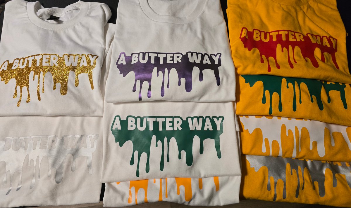 Studio7544's tweet photo. Congratulations to @abutterway  on an incredible set at Sundays at Six! 📷 Thank you for letting Skunkee Ltd. be part of your journey with your new merch—it means the world to us. @NinjaTransfers https://t.co/rG2CuukQ2Z