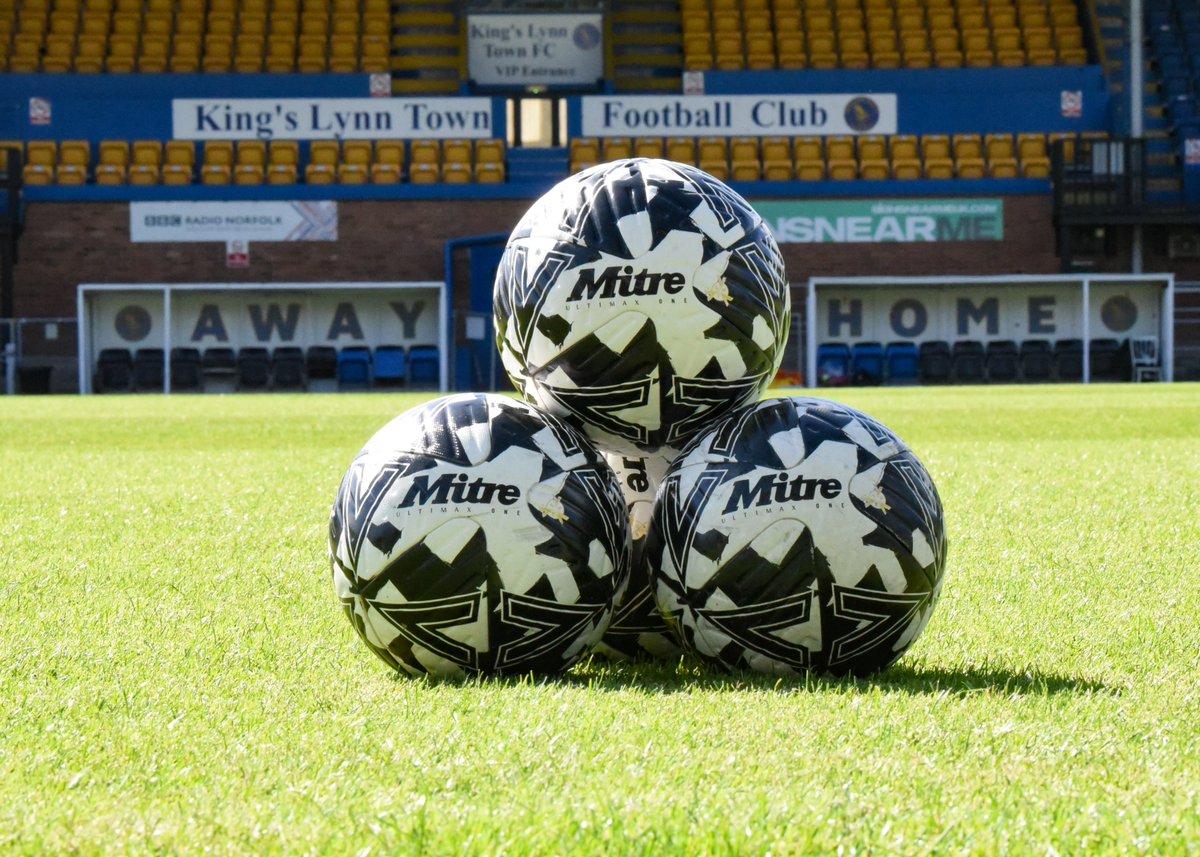 Photos from <a href="/officialKLtown/">King's Lynn Town FC</a> v <a href="/MerthyrTownFC/">The Martyrs</a>  FT 4-0