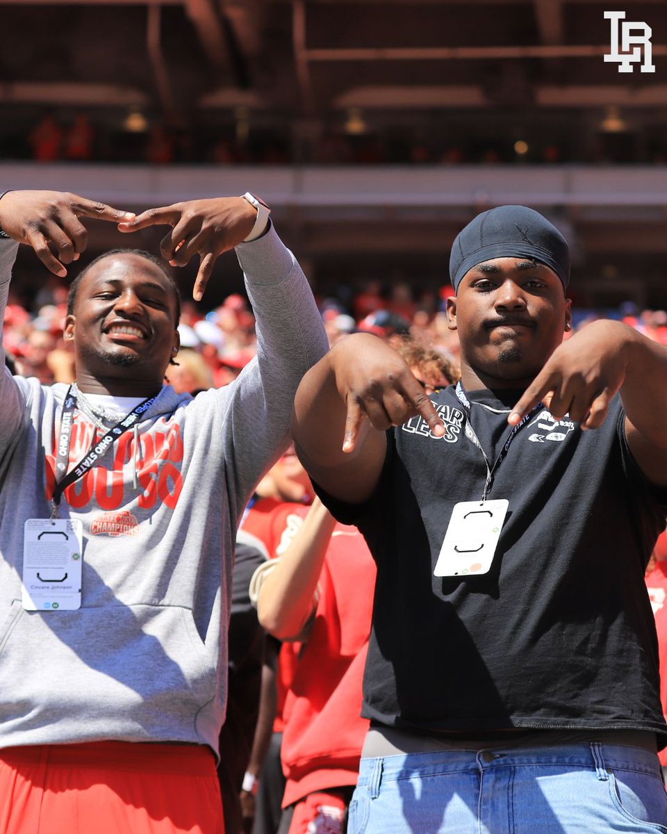 Recruits react to 'insane atmosphere,' huge Ohio State win over No. 1 Texas ⭕️

"...I could see my self playing there.”

"Truly a once in the lifetime opportunity!"

READ: on3.com/teams/ohio-sta…