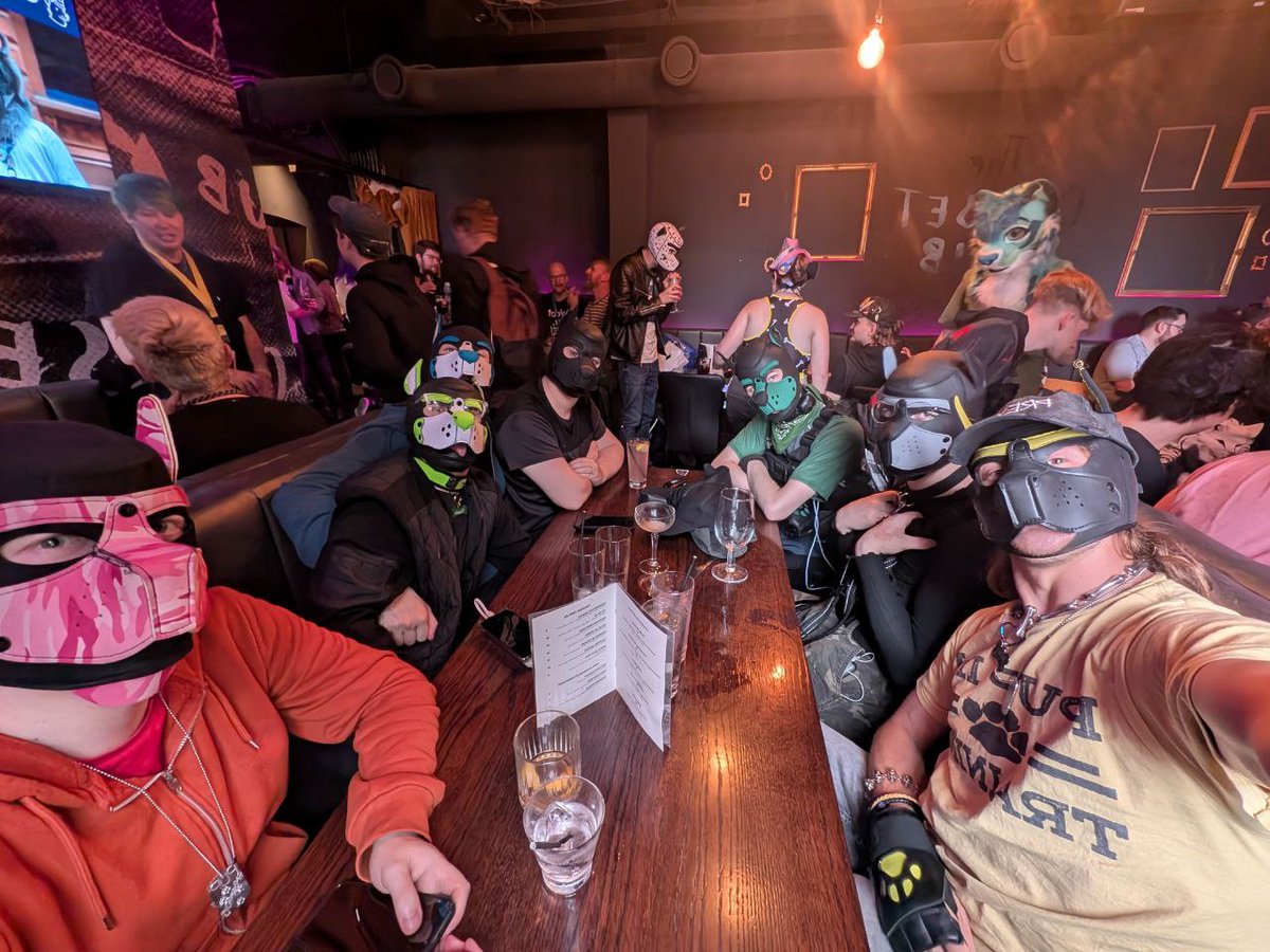 hyperwolf1.bsky.social tweet media