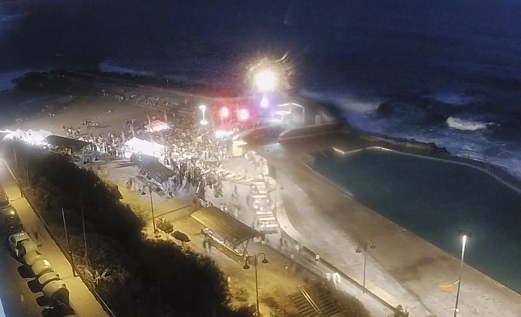 CanariasLifeW's tweet image. 🎉🌊 Hoy Bajamar está de celebración 🙌🥳 

No hay mejor plan que disfrutar de esta fiesta junto al mar en este rincón tan especial de Tenerife 🏝️💙

👉 canariaslife.com 📲✨

#Bajamar #FiestasDeBajamar #HelloCam #CanariasLife #Tenerife