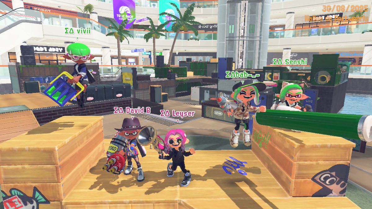 Oyé oyé ! 
La <a href="/SplatDiamond/">SplatDiamond</a> Alpha a gagné son match d'intersaison 4-0 contre la <a href="/Funnest_Splash/">Funnest Splash</a> 
Line-Up :
<a href="/DavidBSplatoon/">ΣΔ David B</a> fidèle à la back
@qkayop32211 Ça dépote 
<a href="/bablepecheur/">ΣΔbablepecheur</a> qui se forge de l'expérience 
<a href="/Leyszr/">Leyser</a> qui doit être Mourinho 
@/moi monsieur chat