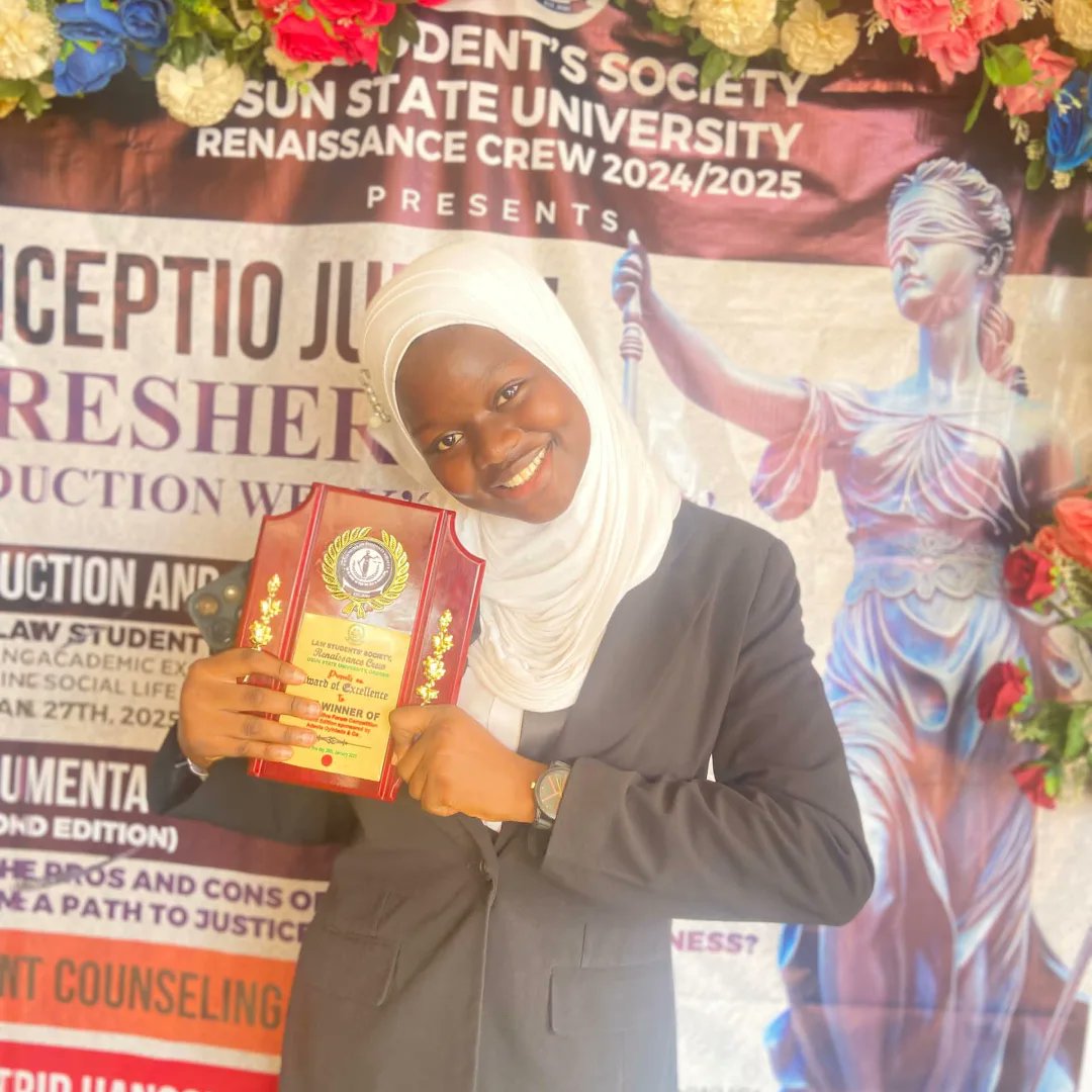 Morenikezee's tweet photo. Alhamdulillah for a great session. I’m grateful I didn’t just focus on my studies but also took part in extracurricular activities. Truly, balance makes the journey more fulfilling. This is a celebration of a success ahead https://t.co/nhzvj6P5zv