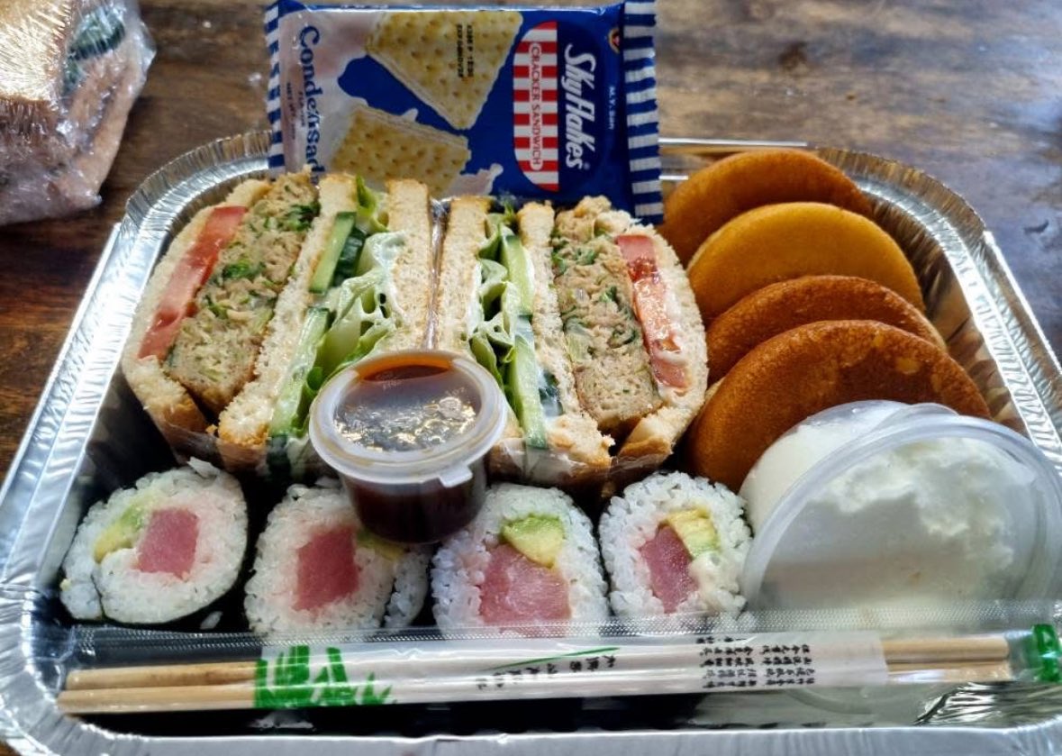 軽い気持ちでポストしたナウルの弁当シリーズがわりと毎回バズってるのなんでじゃ👵

理由わからんから半年ROMって1からTwitter勉強し直そうかのう👵