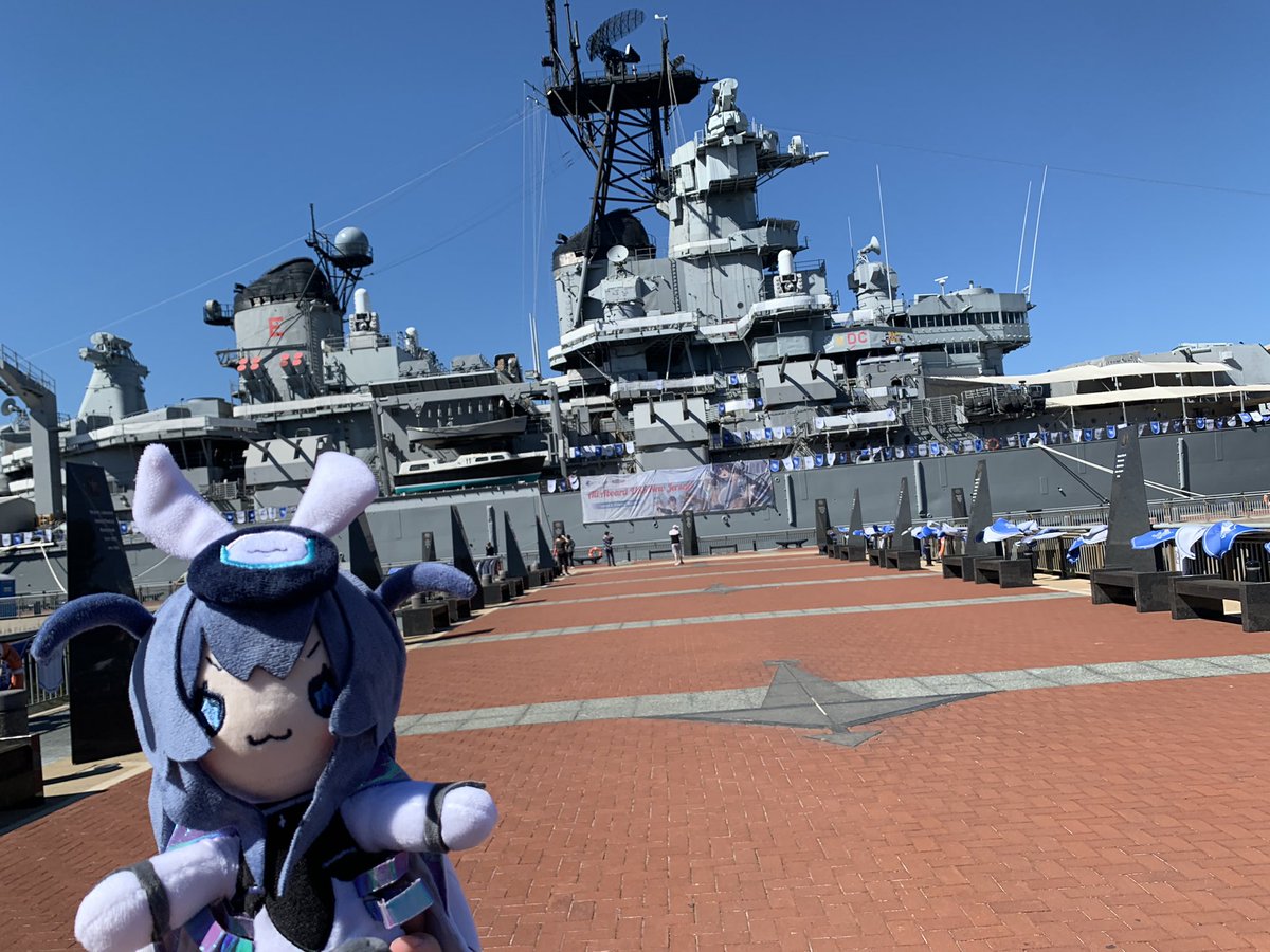 arod9503's tweet photo. Amazing time with the Azur Lane community aboard the USS New Jersey, Loved every second of it #AzurLaneFes https://t.co/y4pXtyyNUS