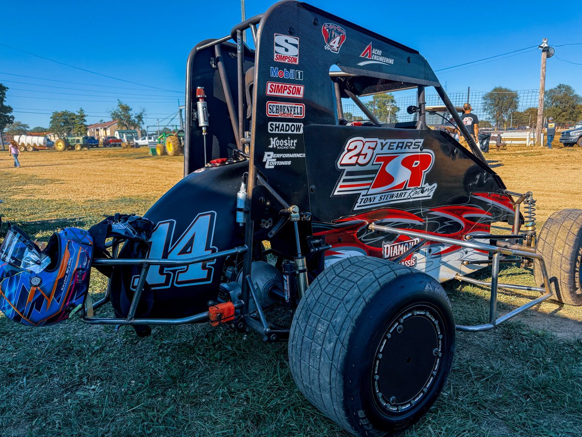 It’s Raceday! I’m in Tony’s #14 
We’re at the Rushville Fairgrounds for the Brad Gray Memorial with the All Star TQ Midget Series.