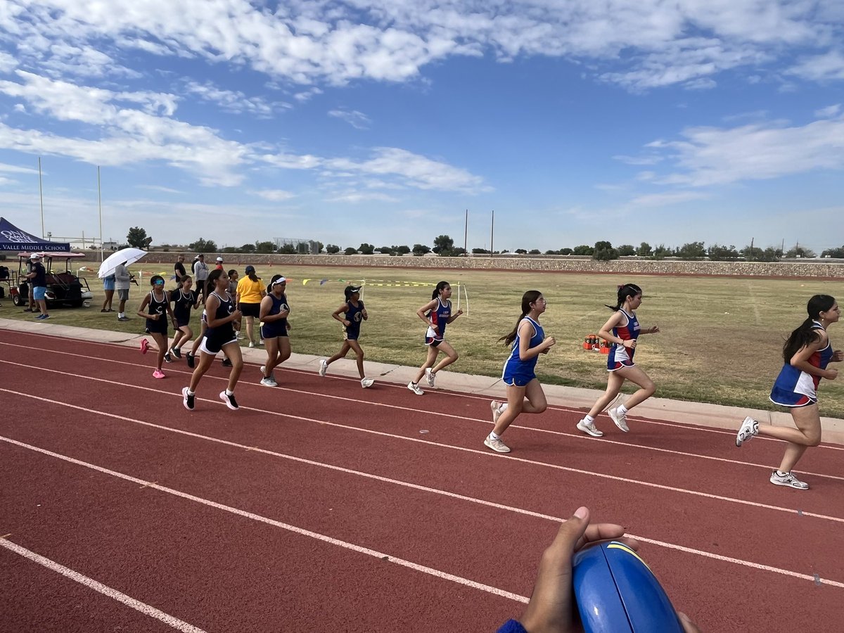 Daniel Medina (@forthevalley_dm) on Twitter photo Cheered on our Runnin’ Rebels this morning at their first meet.
Running #FORtheValley…💙🧡
<a href="/AndreaMorse26/">Andrea Morse, M.Ed.</a> l <a href="/MTovias_RMS/">Marisol Tovias</a> l <a href="/GOchoa_RMS/">George.Ochoa429</a> l <a href="/RiversideMS1971/">Riverside Middle School</a> Cheered on our Runnin’ Rebels this morning at their first meet.
Running #FORtheValley…💙🧡
<a href="/AndreaMorse26/">Andrea Morse, M.Ed.</a> l <a href="/MTovias_RMS/">Marisol Tovias</a> l <a href="/GOchoa_RMS/">George.Ochoa429</a> l <a href="/RiversideMS1971/">Riverside Middle School</a>