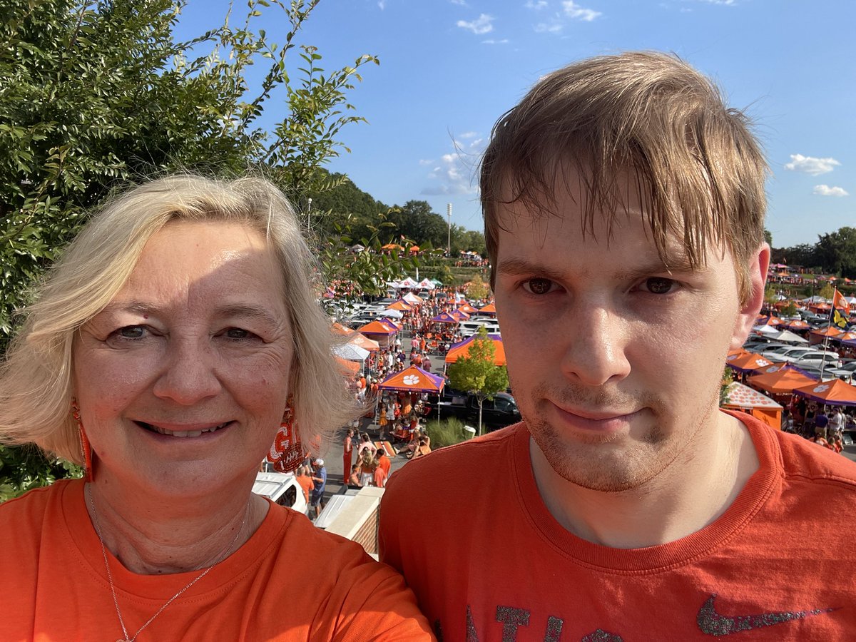 Let’s go Clemson !!