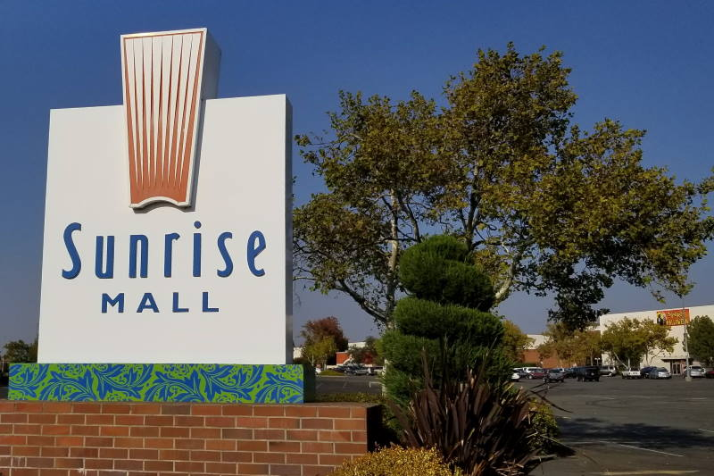 📢 Sunrise Mall Update 📢
The City of Citrus Heights is taking a proactive step in shaping the future of Sunrise Mall by commissioning a pre-condemnation appraisal of the portion owned by Namdar Realty Group. 

Read the full news release at ow.ly/CVpo50WOk5u.