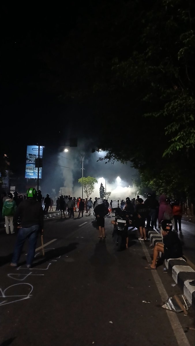 httpslayyo's tweet image. absen demo
#IndonesiaGelap