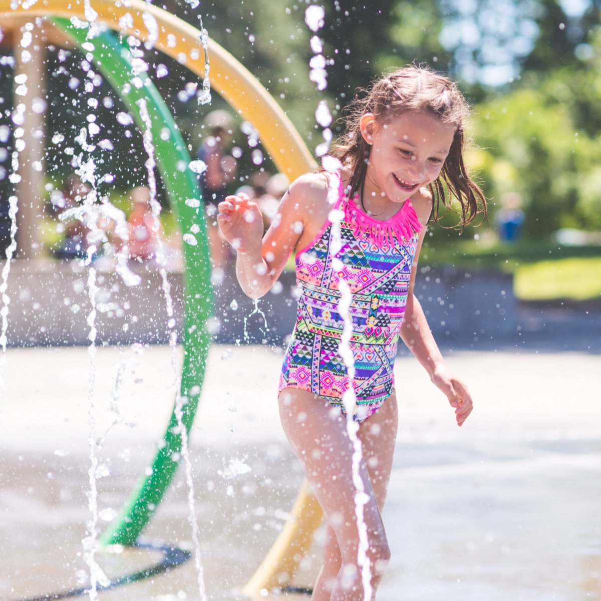 SpringHillCHA's tweet image. With summer winding down, head to the East Ridge Parks and Recreation for a fun day with your family. 💦 Everyone will love playing and cooling off around their splashpad! You can find hours of operation and more details here: bit.ly/3WaMpYs