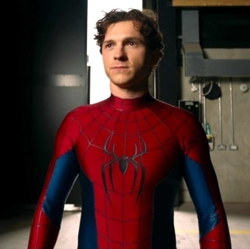 MilesOfSpiders's tweet image. Peter Parker. Spider-Man. College student. Forgotten by society. Still your friendly neighborhood Spider-Man. MDNI, multiship, multiverse. Penned by Goop.ッ.