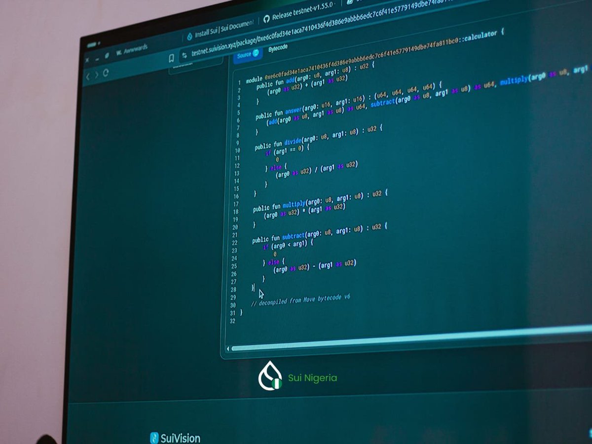 Melodydotsui's tweet image. 3/
This is @dannyclassi_c breaking it down for us, teaching us how to build smart contracts with the Move programming language.