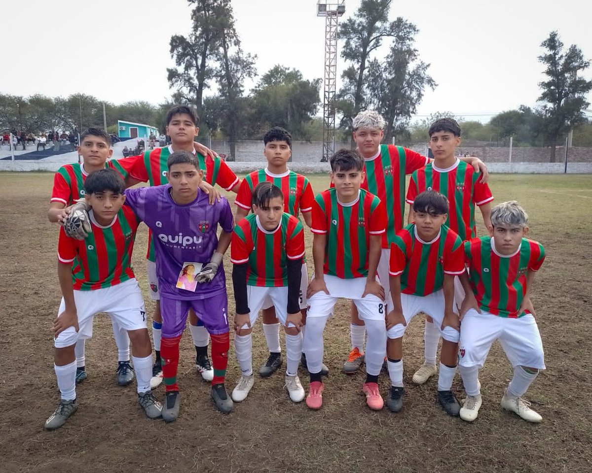 #DivisionesInferiores 
<a href="/lsfoficial/">Liga Santiagueña</a>
Esta mañana los chicos visitaron a Union donde tuvieron una jornada positiva y llena de futbol 👏👏
➡️ los resultados:

7ma  CAU 0 - 0 CAI
8va  CAU 0 - 1 CAI
9na CAU 1 - 1 CAI
10ma CAU 0 -  3 CAI 

Felicitaciones chicos!
#RojoyVerde 🔴🟢🔴