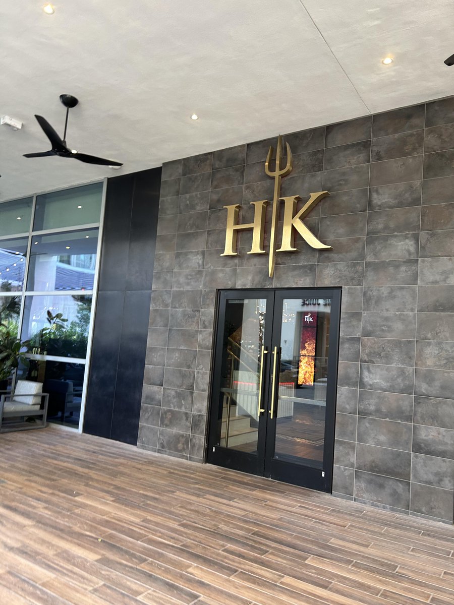 datn474's tweet image. Thưởng thức kitchen ở HK.
#Miami #HK #FL #saturday