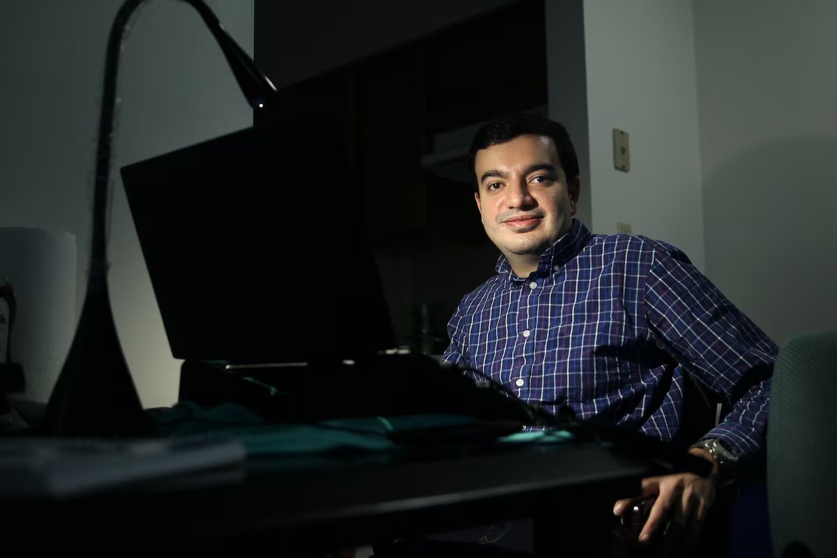 Em 2015, o Google colocou o seu domínio à venda por engano.

Um ex-funcionário percebeu e comprou-o por apenas 12 dólares.

O Google teve de lhe perguntar o que queria em troca.

A resposta? Não pediu fortuna. Pediu algo inesperado.