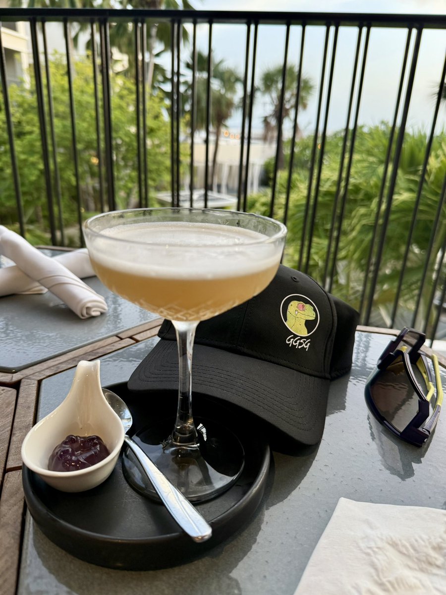 Enjoying some drinks with the wife while waiting to see <a href="/SnoopDogg/">Snoop Dogg</a>  on stage at the <a href="/curacaonorthsea/">Curacao NorthSeaJazz</a>  🍸

Hopefully Snoop will see the cap and know that Geckos love their Dogs 😂

<a href="/GalacticGeckoSG/">🟩Galactic Gecko Space Garage 🦎 🛸 🪐</a> 🦎