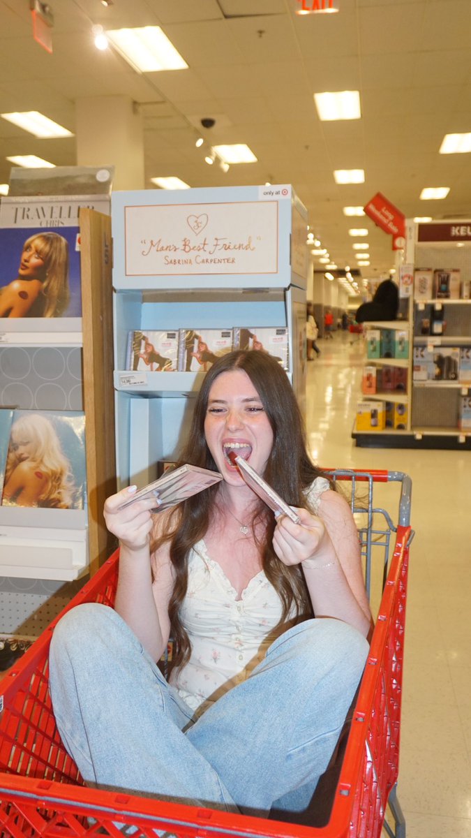 lor / allie ౨ৎ (@bad4sabs) on Twitter photo so so so so so proud of you always <a href="/SabrinaAnnLynn/">Sabrina Carpenter</a> :,) first time participating in my most favorite fandom tradition !!!!! #MansBestFriend so so so so so proud of you always <a href="/SabrinaAnnLynn/">Sabrina Carpenter</a> :,) first time participating in my most favorite fandom tradition !!!!! #MansBestFriend