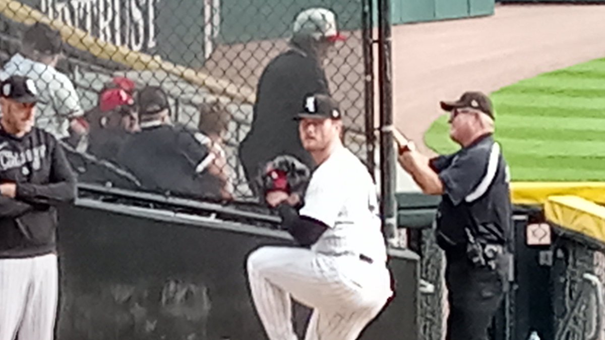 sidkid80's tweet photo. HAPPY SHANE SMITH DAY to those that celebrate! πππβΎοΈ #NYYvsCHW #WhiteSox #SoxAce #SaturdayInThePark #SouthSideOrDie #SoxSide #SoxPride https://t.co/NOfMDpXxBL