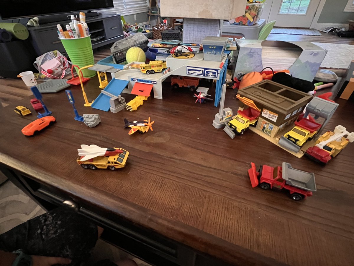 Did some cleaning in the basement and my son found this old airport set of mine. Complete with a shop for the airfield plows. It’s only 30-35 years old. #matchbox