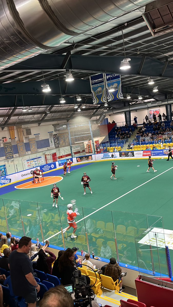 largiersports's tweet photo. The 2025 President’s Cup Final is underway as the Snake Island Muskies take on the host, Brooklin Merchants.
#ChaseThePrezzy
Tune in @JVIVideo on Youtube
@LacrosseBoss @PxP4Sports and @PGreggy on the call https://t.co/kt2prYMTSx