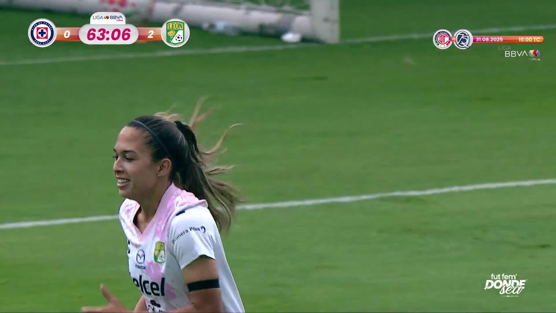 Llegó el segundo para la Fieraaaaa. 🆙Luciana Riefkohl adelanta a las esmeraldas. 🦁💚📲YT:   #NuestroFutFem #FutFemDondeSea