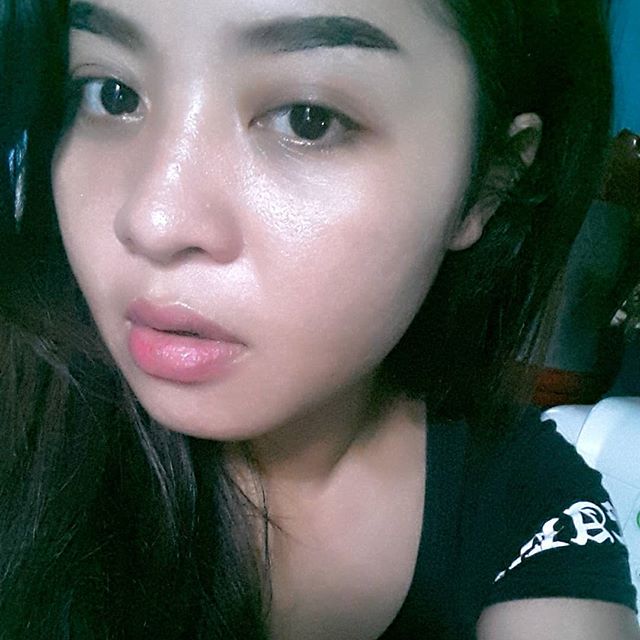 felia_nyimas's tweet photo. yang mau tipu2 tante jangan chat dong, apalagi pake foto palsu, sebel ah https://t.co/ehthjEdpQO