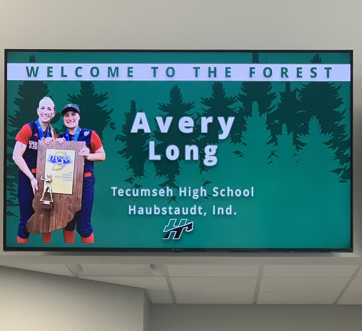 Avery Long (@averylong21100) on Twitter photo Thank you Coach Averill and the Huntington University softball staff for a great campus visit on Friday and the prospect camp today!
.<a href="/Huntington_SB/">Huntington Softball</a>
.<a href="/fusion_long/">Fusion Long</a>
.<a href="/timadmiral25/">Tim Averill</a> Thank you Coach Averill and the Huntington University softball staff for a great campus visit on Friday and the prospect camp today!
.<a href="/Huntington_SB/">Huntington Softball</a>
.<a href="/fusion_long/">Fusion Long</a>
.<a href="/timadmiral25/">Tim Averill</a>