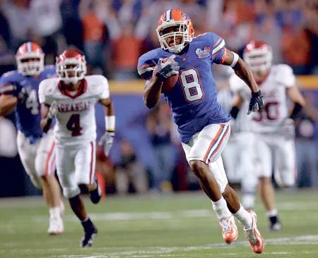 KeiserDonavon's tweet photo. Not to get too ahead of myself, but Vernell Brown III looks like another Gator freshman donning #8 https://t.co/gT1A08QJwG
