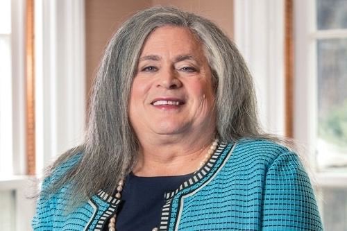 Liberacrat's tweet image. Meet Illinois’s Democrat Gov. JB Pritzker’s cousin, Jennifer Pritzker, a billionaire who’s donated millions to organizations promoting trans issues including a recent $500,000 grant to establish a gender identity clinic at Lurie Children’s Hospital.