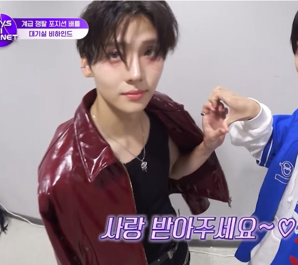 아 진짜 홈캠 같앜ㅋㅋㅋㅌㅋㅋㅋㅌㅌㅋㅋㅋㅋㅋㅋㅋㅋ 존나 커여웡