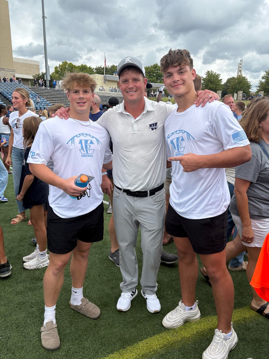 Had a great time at Washburn today for the game day visit thank you <a href="/CoachJTGlen/">Jacob Glendinning</a> for the invite <a href="/IchabodFTBL/">Washburn Football</a> <a href="/CoachKoch_WU/">Kaleb Koch</a> <a href="/Ky_Thomas/">8️⃣</a> <a href="/CoachJulianM/">Julian Mendez</a> <a href="/heim_jc/">JC Heim</a> <a href="/CoachTyceBrown/">Tyce Brown</a> <a href="/CoachTMcCormick/">Tanner McCormick</a> <a href="/SchumannKegan/">Kegan Schumann</a> <a href="/cargile_wade/">CoolDaddyO</a> <a href="/Zach_Watkins/">Zach Watkins</a>