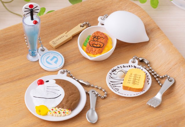 ドラえもん　まとめ　トミカ　ガチャ　ポーチ　ミニチュア　空缶 Amazon.co.jp: POCHI-CACHA ドラえもん : おもちゃ