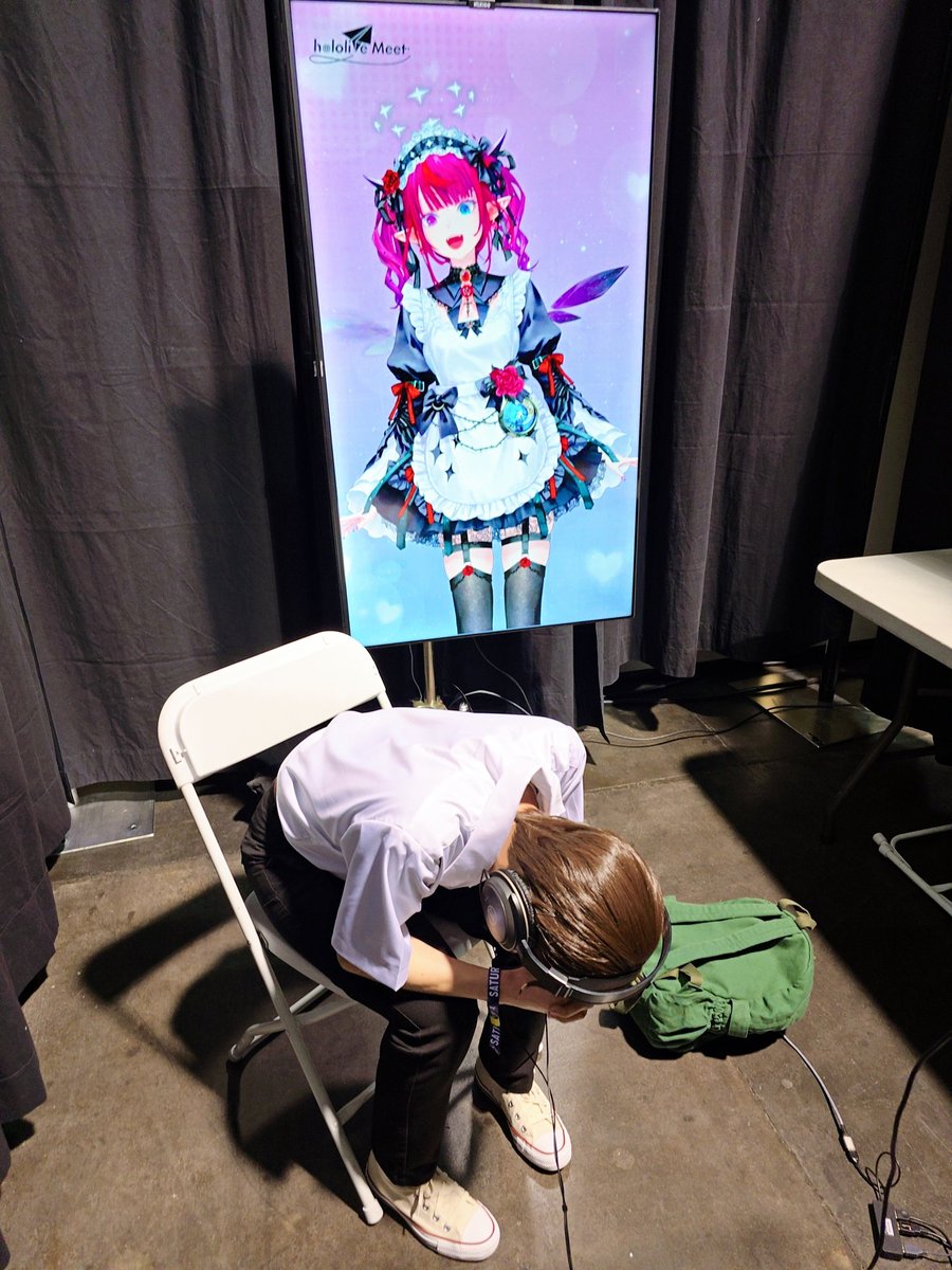 Tfw IRyS said she's gonna take Kaworu away from you 😭

#hololiveMeet #ANIMEImpulseOC2025
