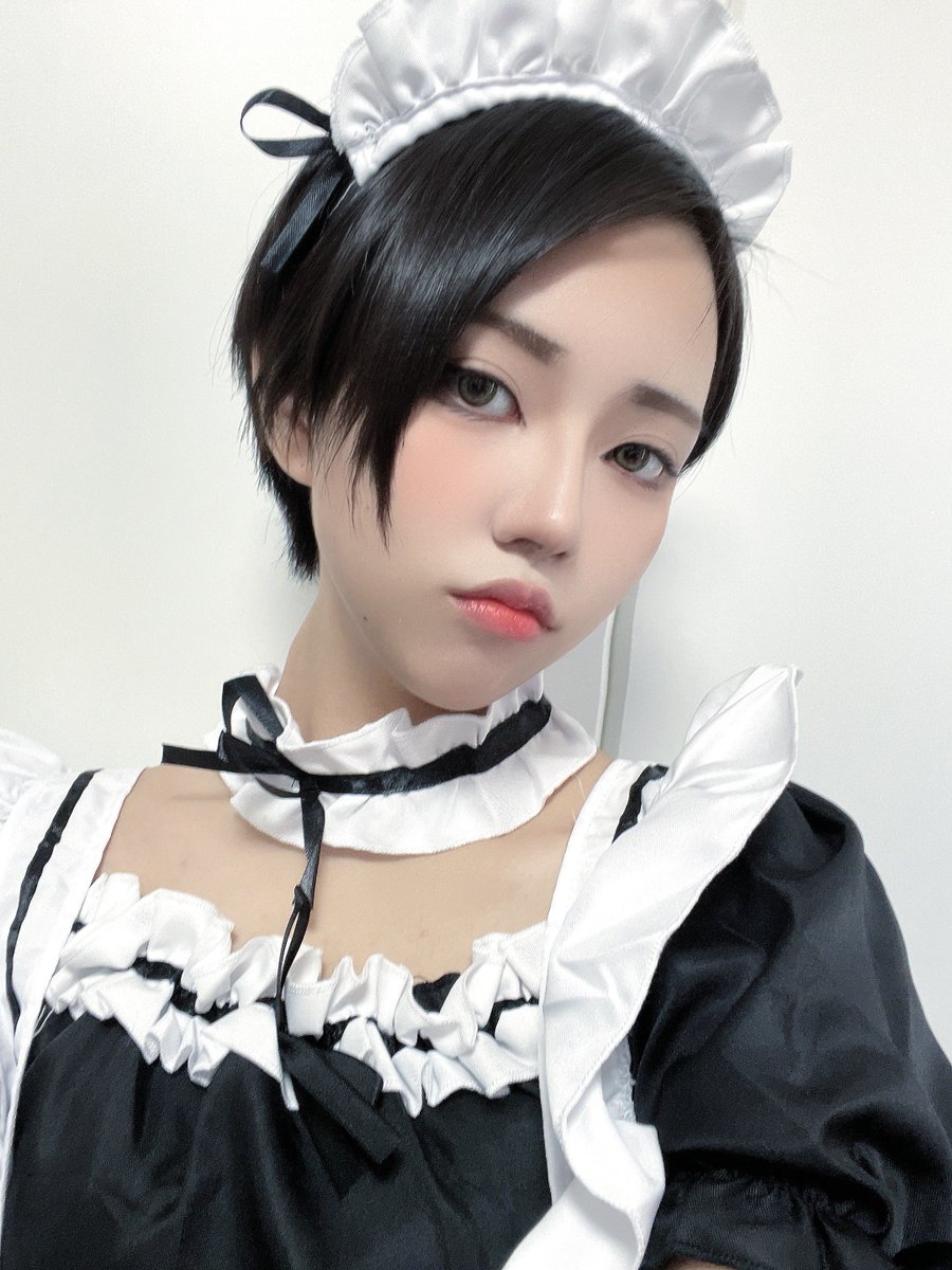 多分護衛してくれるイケメソメイド